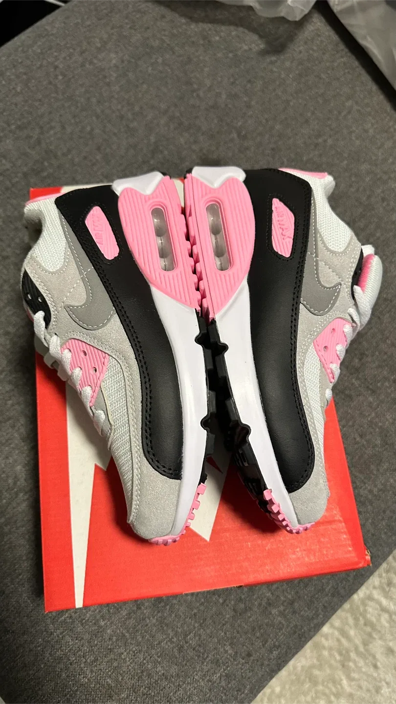 Nike Air Max 90 - Pink/Grey size 6.5 , 7 & 8 image indicator(4)