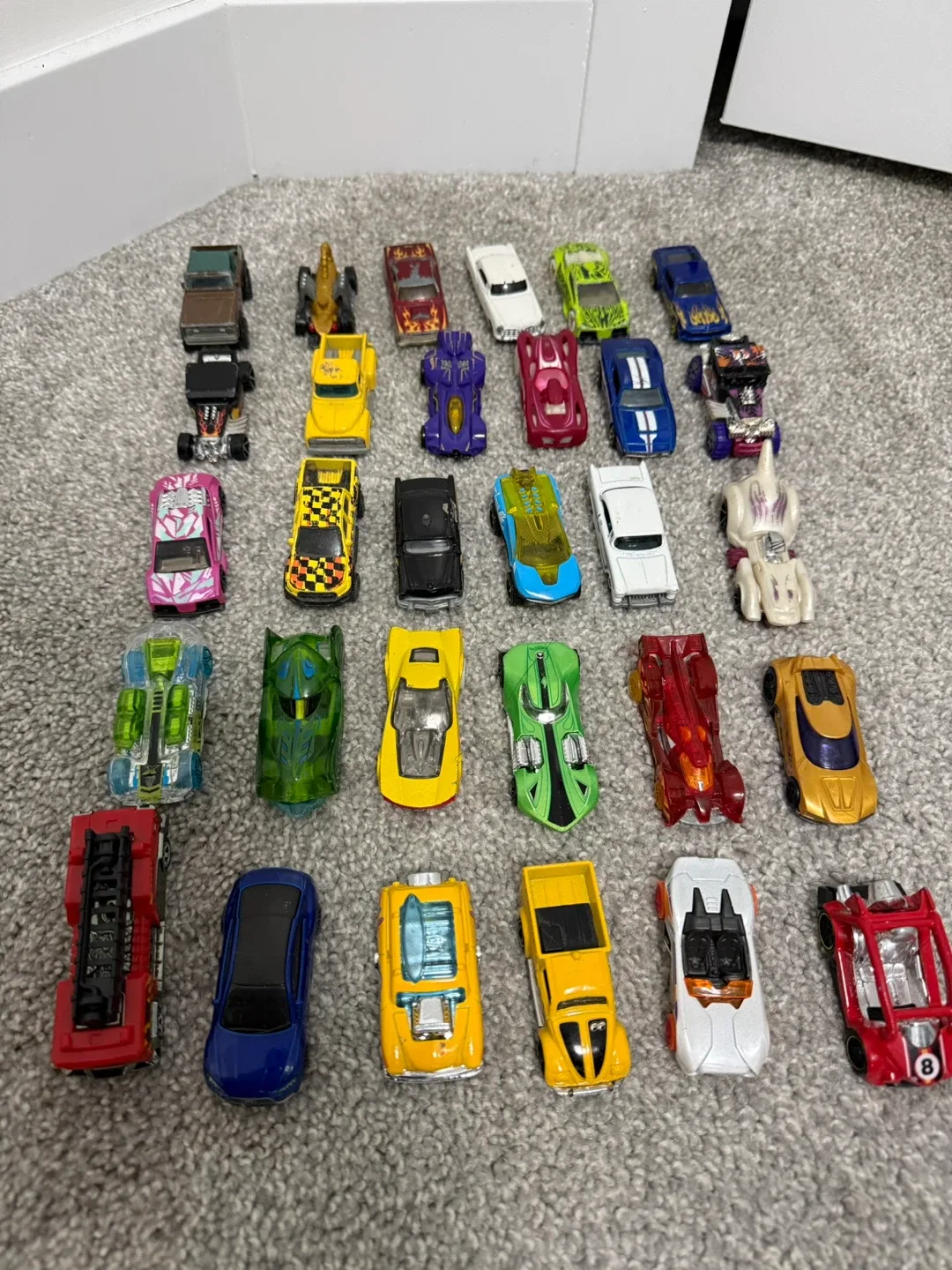Hot Wheels Car Collection Old kids dinky car