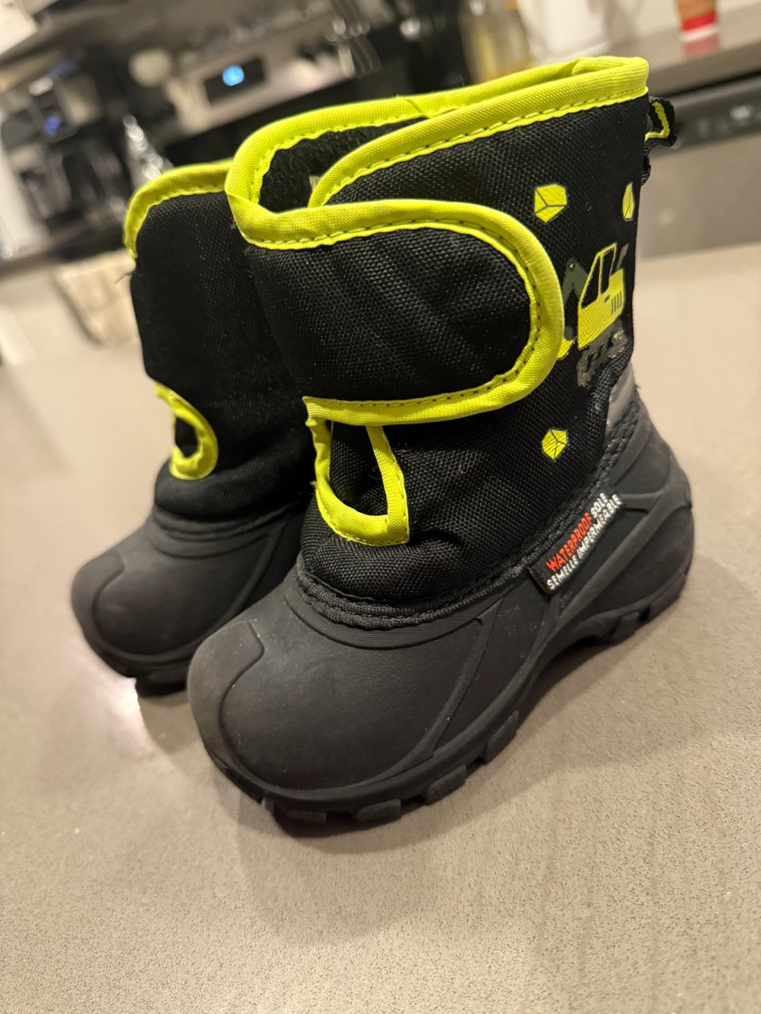 Kids' Black & Yellow Winter Boots size 6 - photo 3