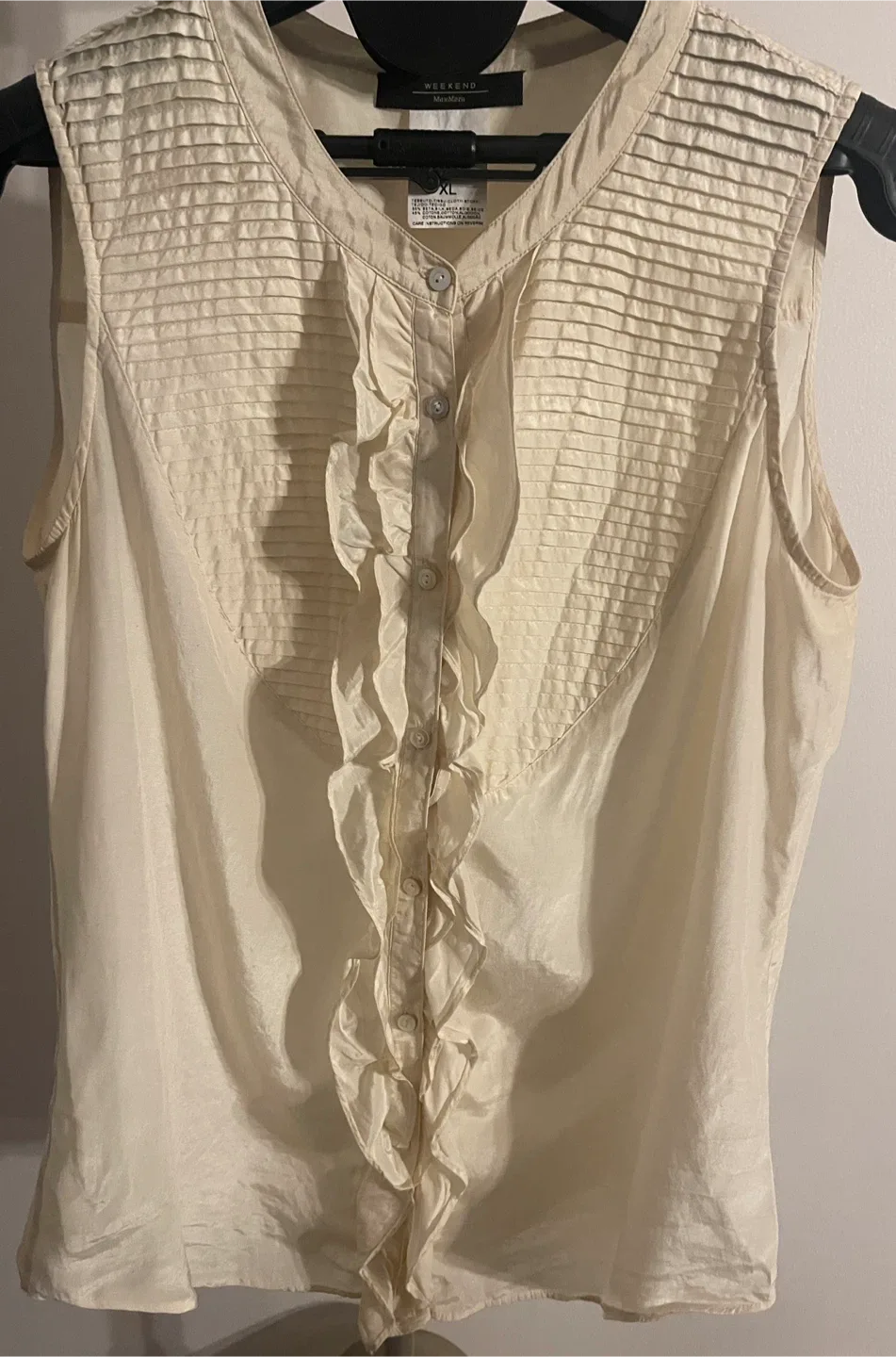 Max Mara Weekend Cream Ruffled Button-Down Blouse size 12 image indicator(5)