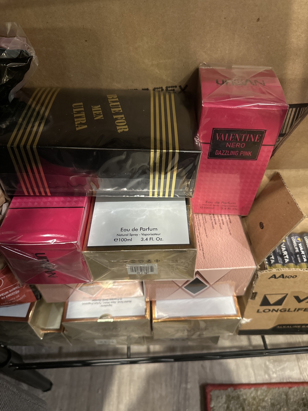 Women la vida Bella  rose perfume for sale, $2 each - photo 3