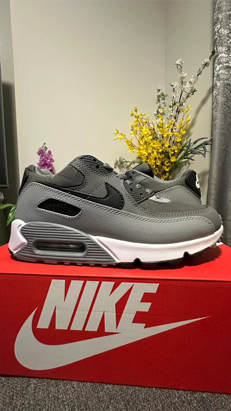 Nike Air Max 90 Grey available in size 7 , 8 , 8.5 & 9.5 image indicator(4)