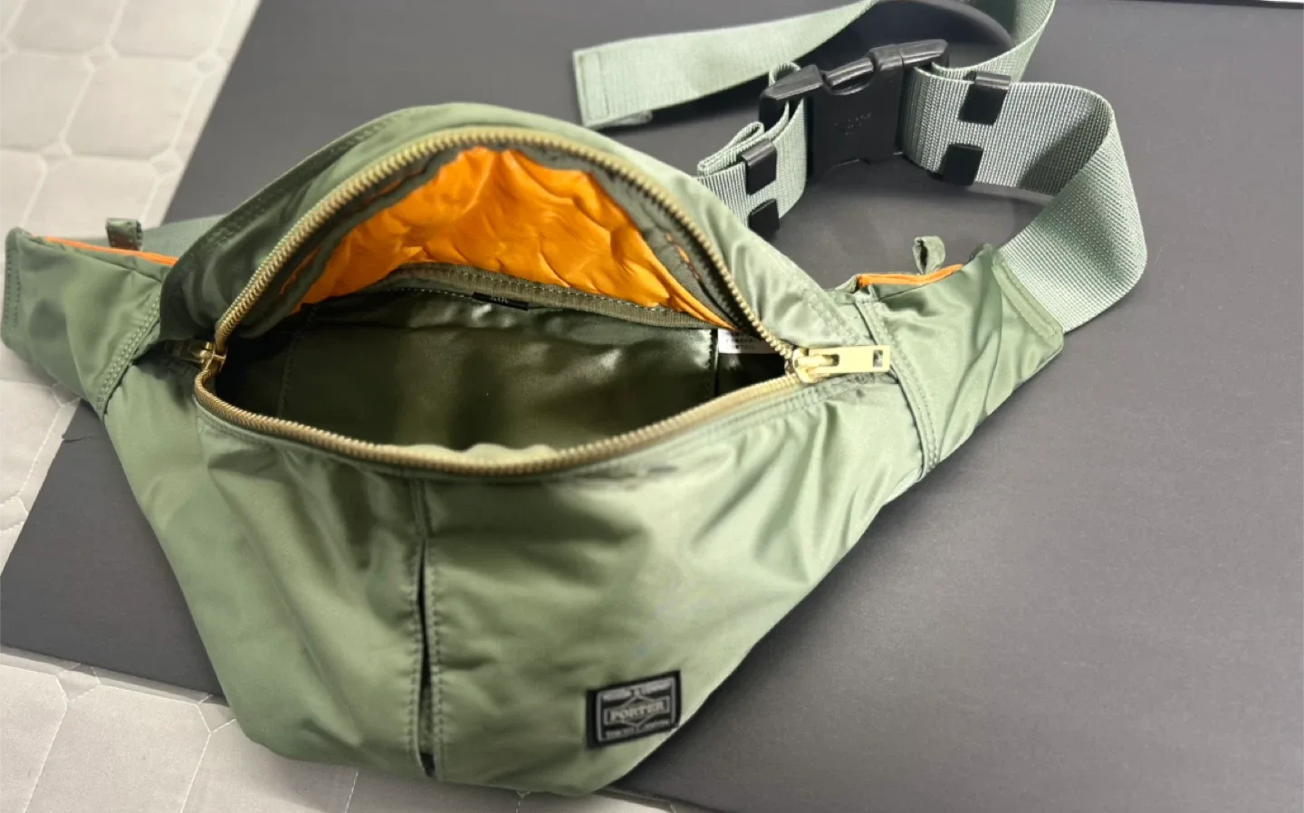 Porter-Yoshida & Co. Waist Bag Olive Green image indicator(4)