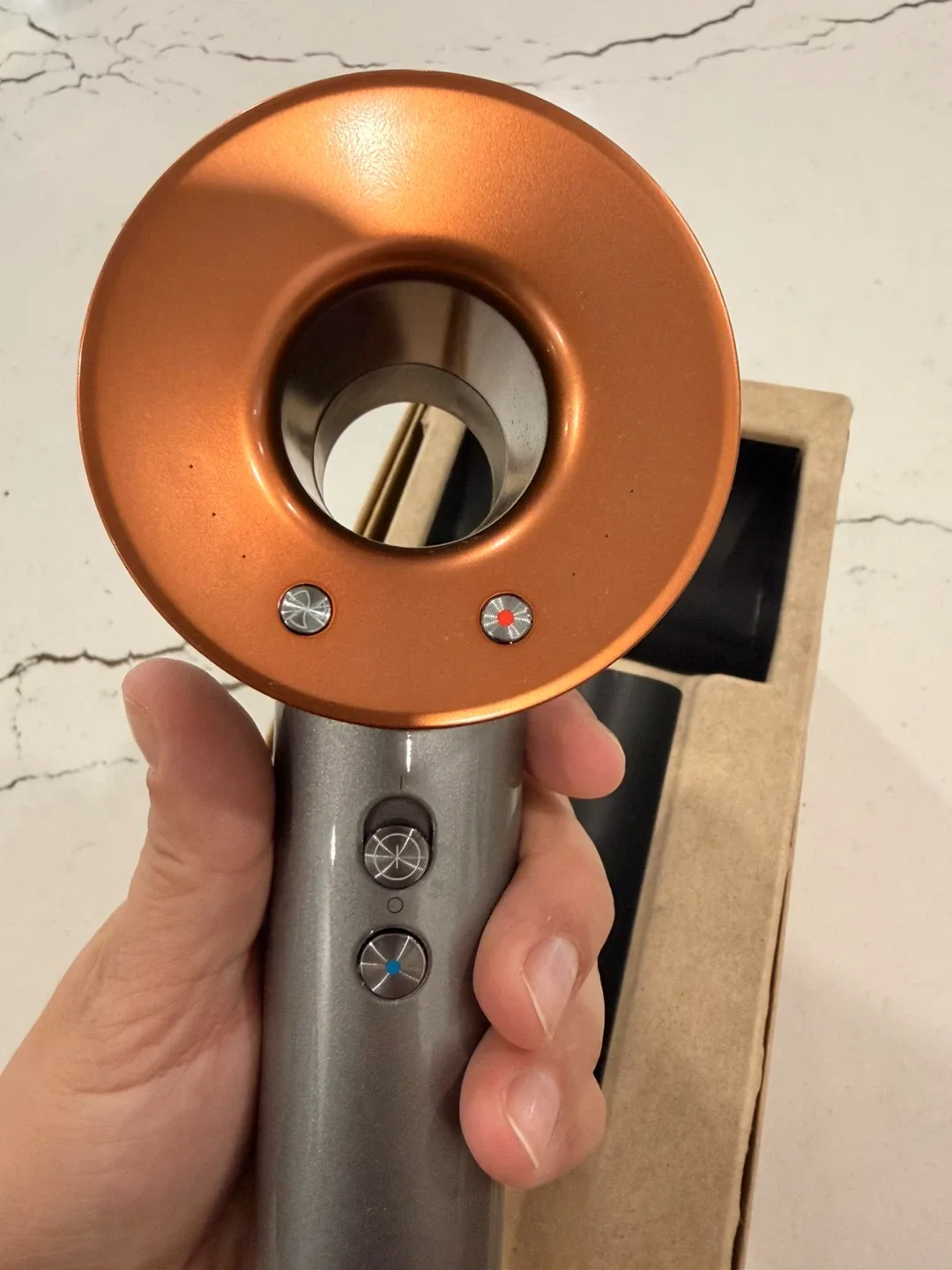 Dyson Airwrap Multi-Styler - Silver/Copper image indicator(4)