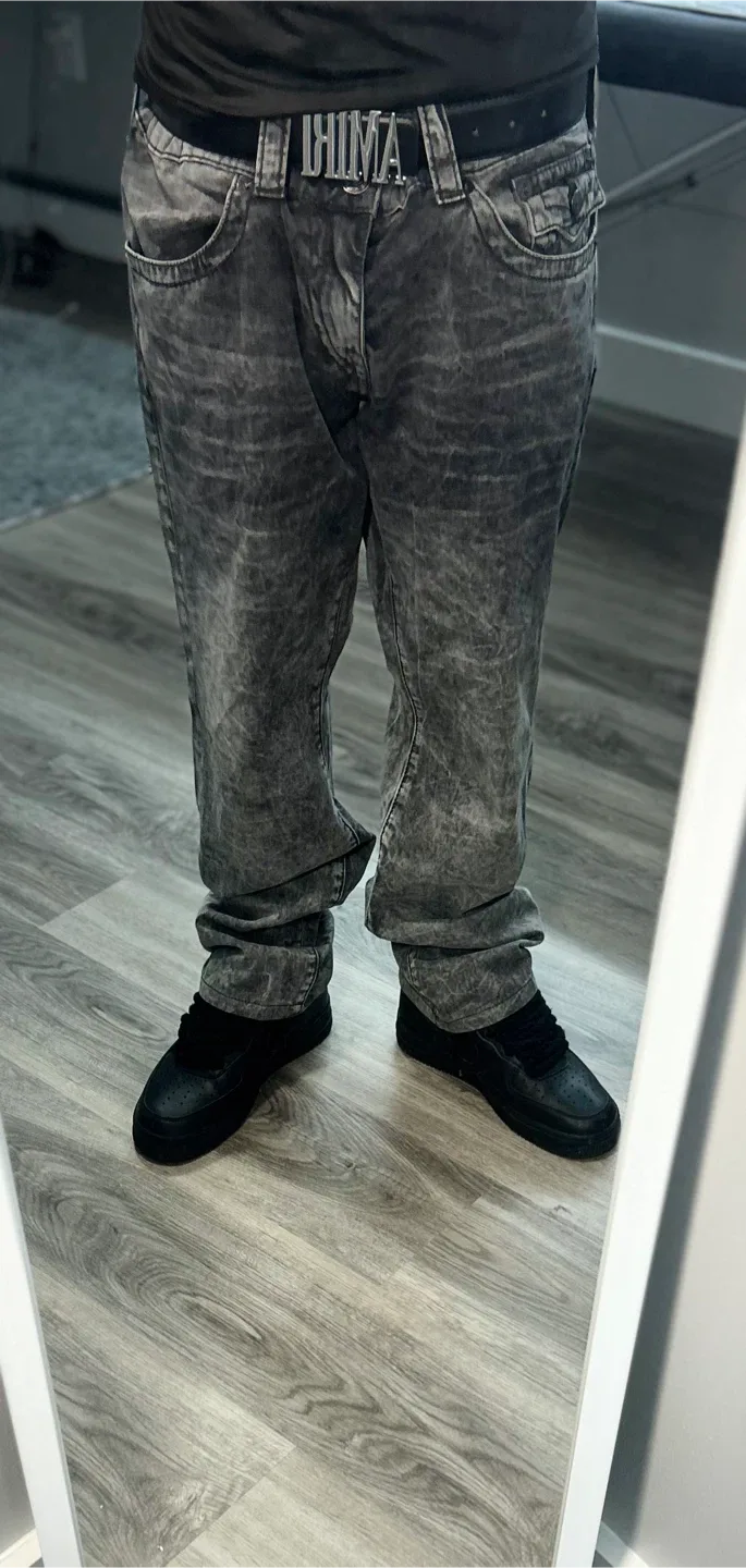 True Religion Jeans, Size 32 image indicator(8)