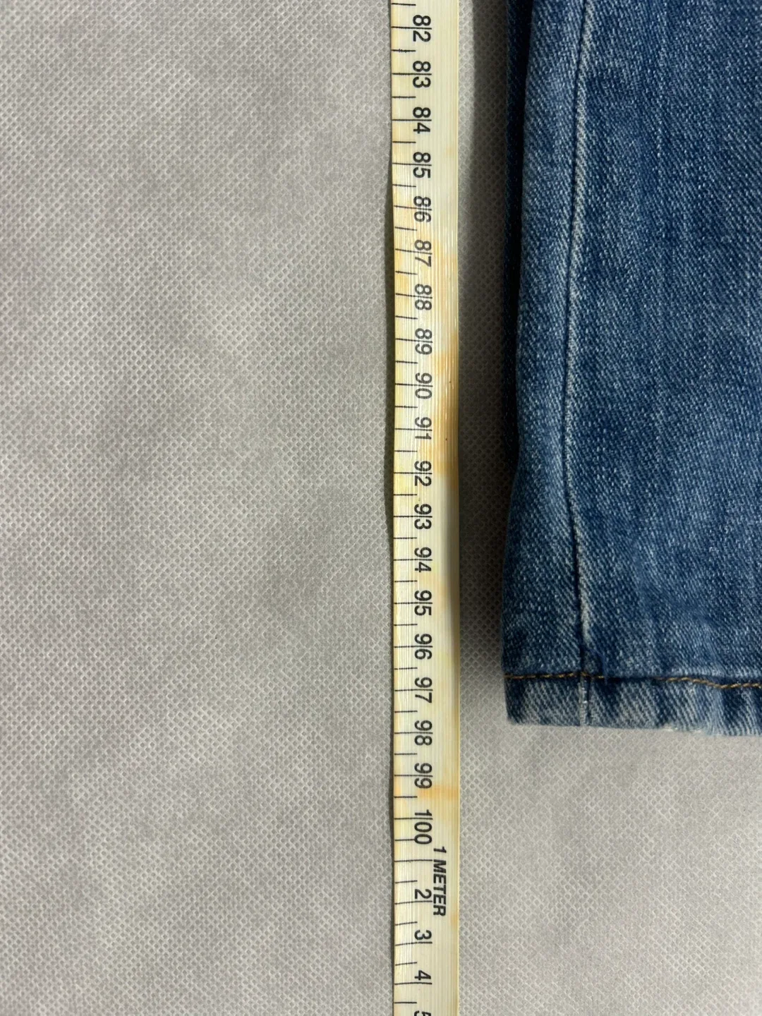 True Religion Jeans - Size 28 image indicator(9)