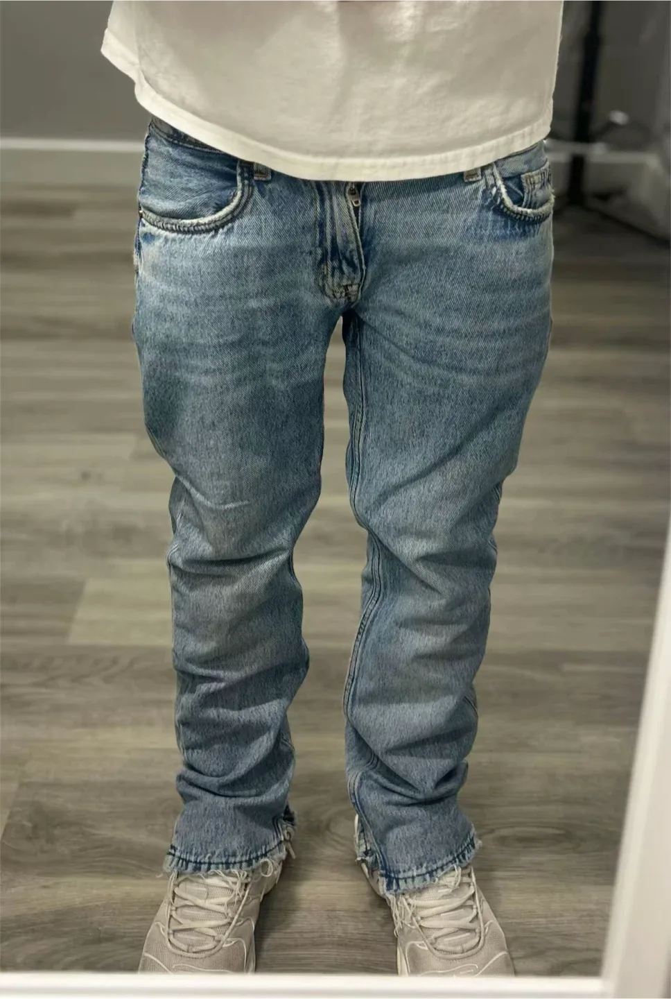 Zara Custom Flared Jeans - Size 11-12 years old image indicator(5)