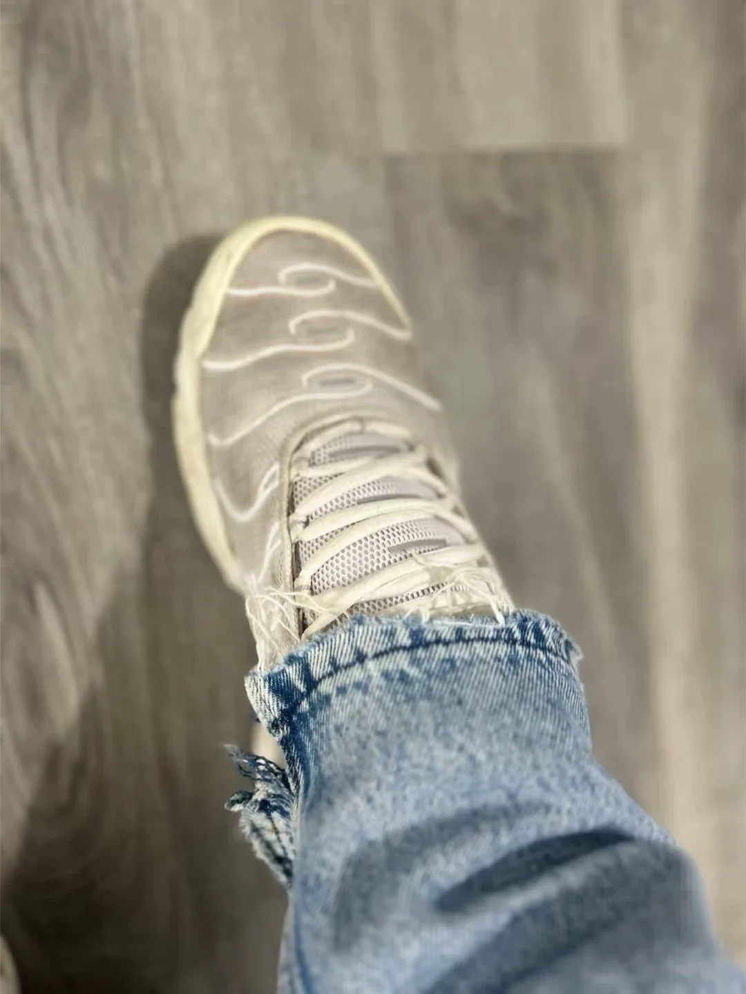 Zara Custom Flared Jeans - Size 11-12 years old image indicator(8)