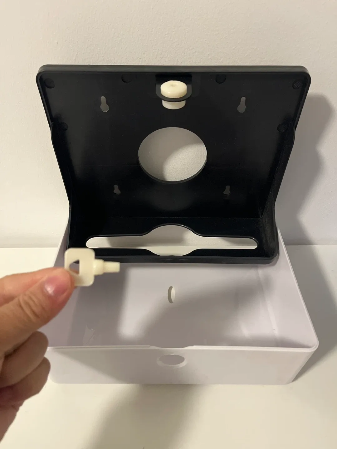 Paper towel dispenser wall mount mind reader image indicator(3)