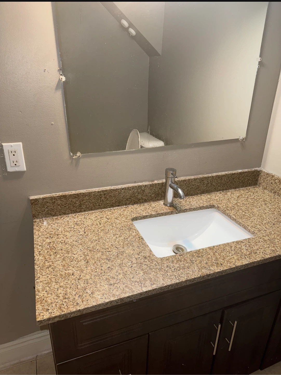 Basement for rent - photo 3