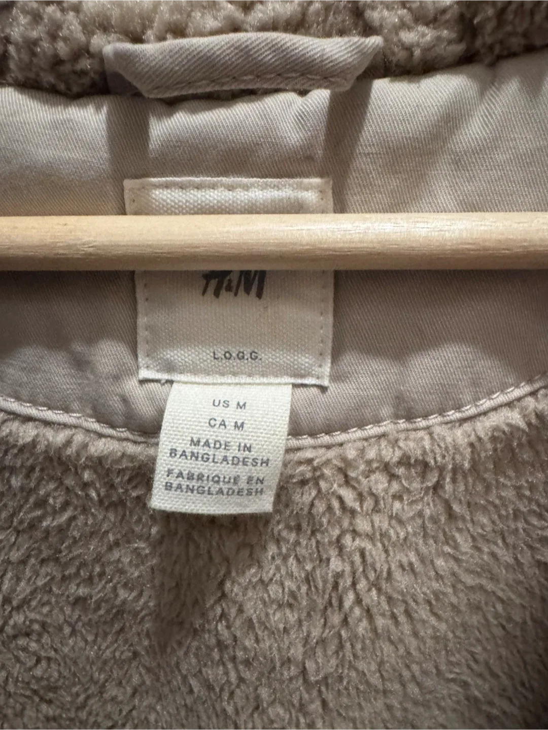 H&M Beige Fur Hooded Parka - Size M image indicator(4)