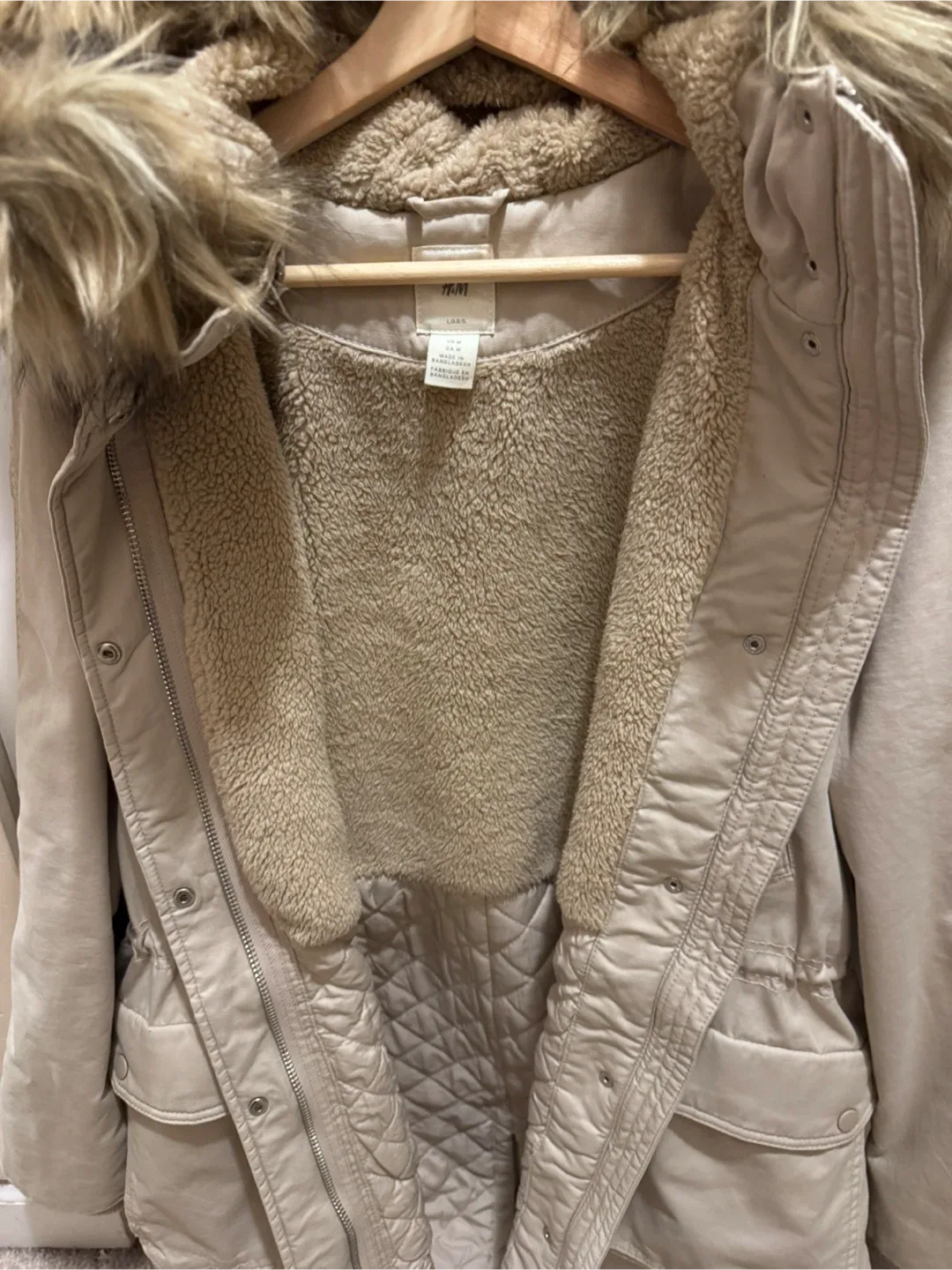 H&M Beige Fur Hooded Parka - Size M image indicator(2)
