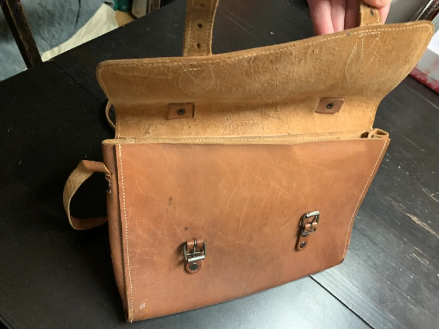 Leather  Bag image indicator(3)