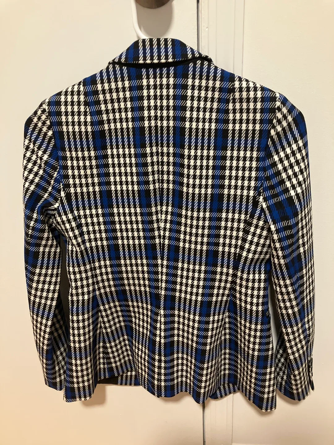 Banana Republic Blazer image indicator(3)