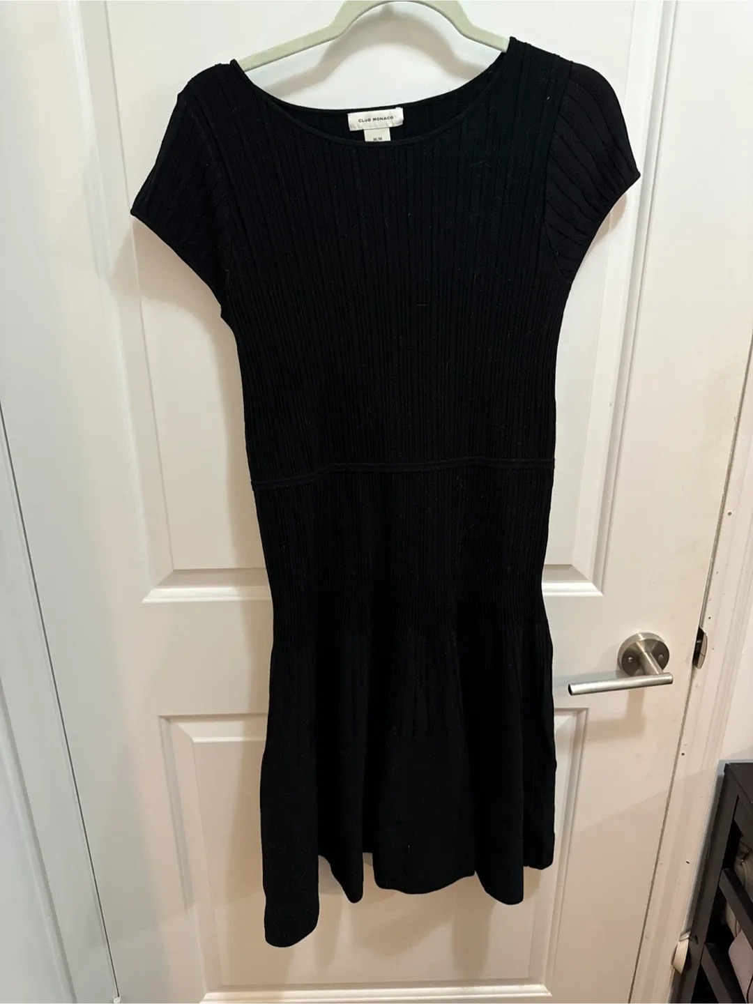 Club Monaco Black Dress - Size M thumbnail