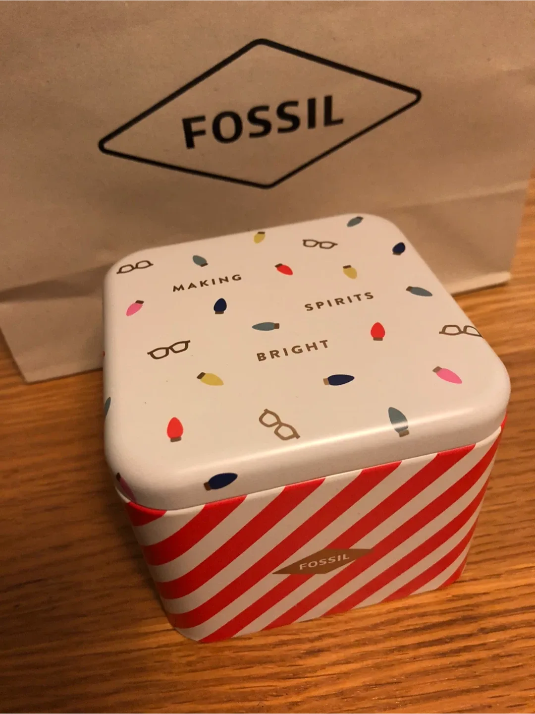 Fossil Collectible Tin - Making Spirits Bright image indicator(3)