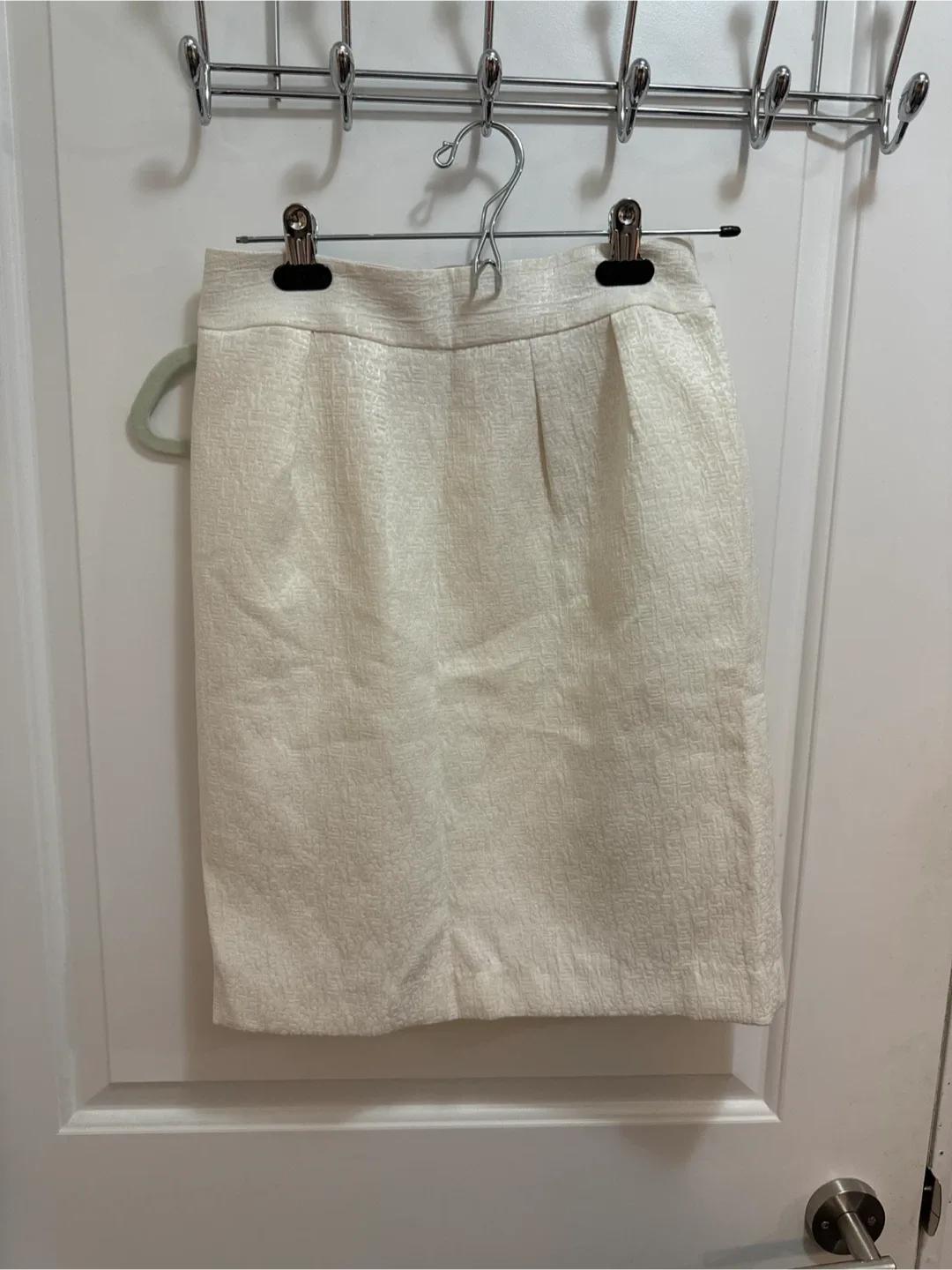 Banana Republic Skirt - Size 4 thumbnail