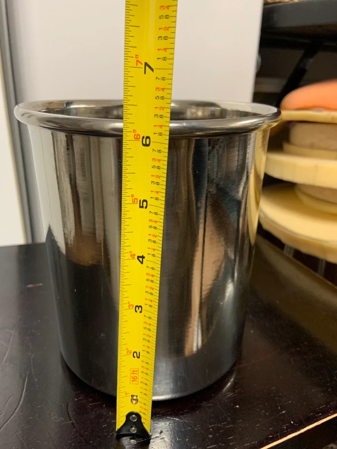 Stainless Steel Utensil Holder image indicator(3)