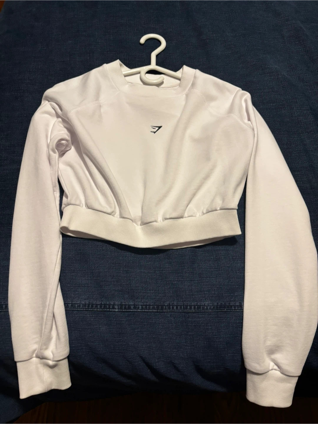 Gymshark White Pullover Cropped- Size S