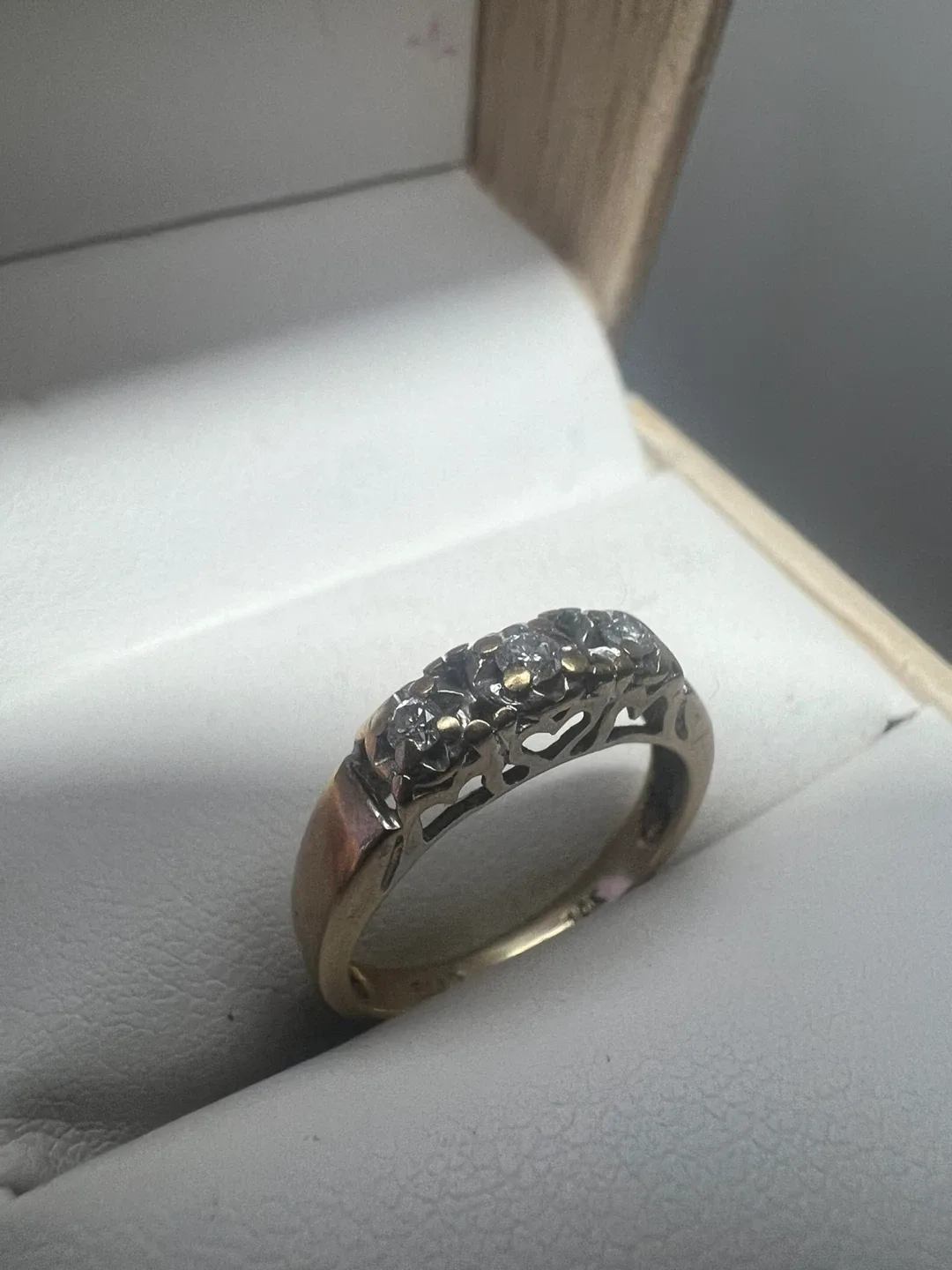 10K Gold Diamond Ring