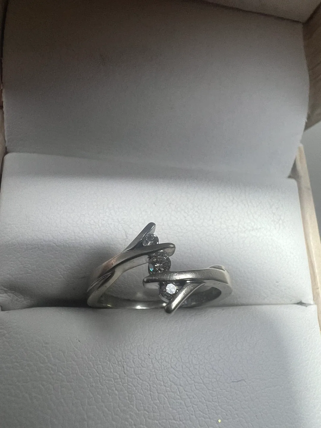 10 k Diamond Ring