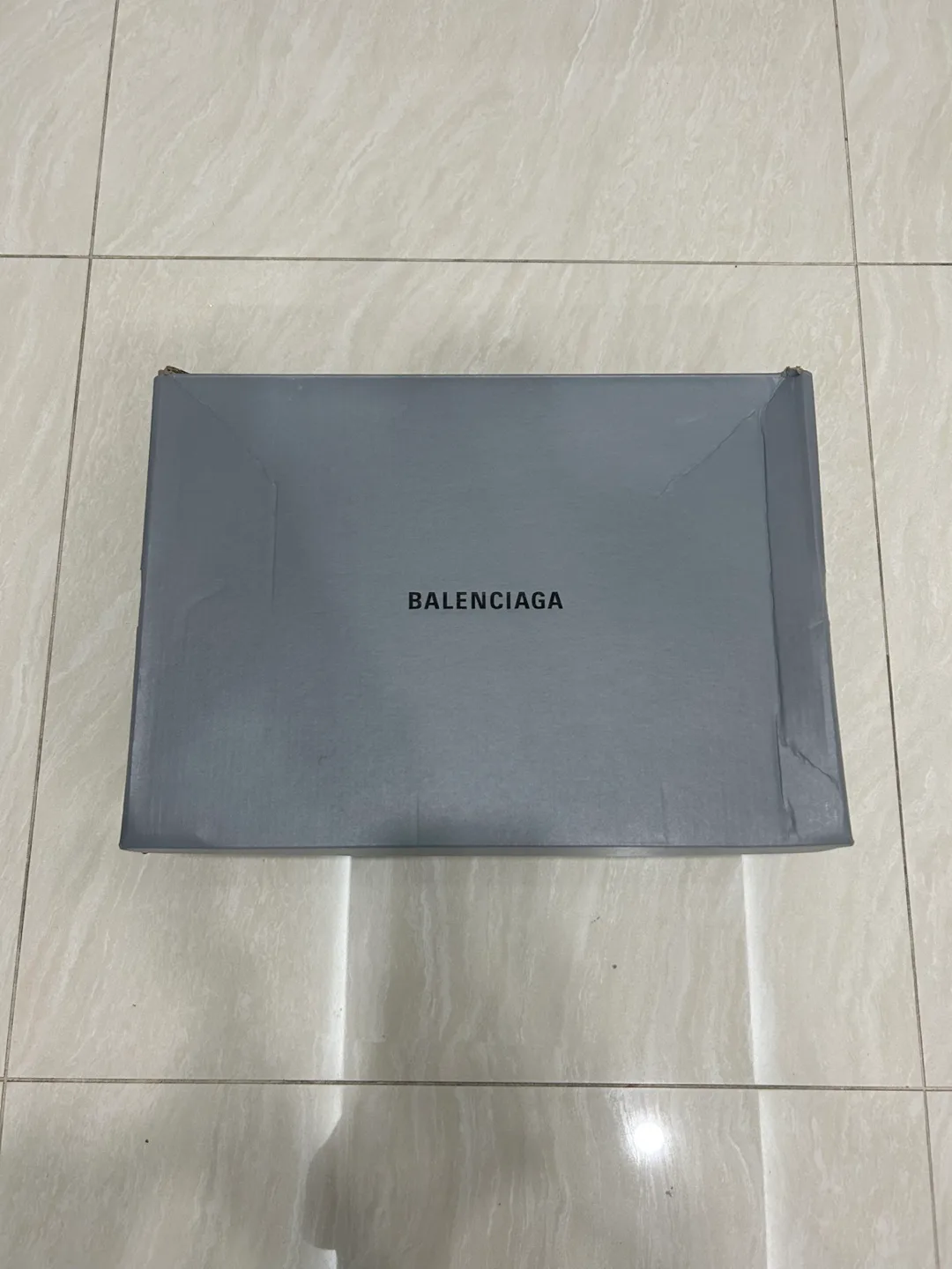 Balenciaga Runner Black image indicator(6)