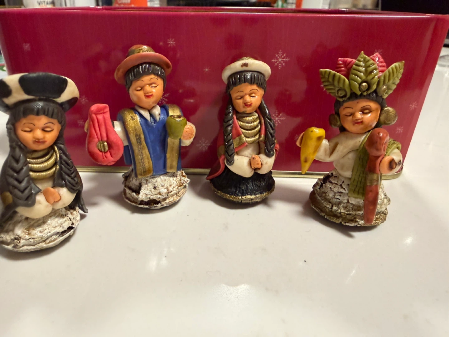 Vintage Nativity Set Figurines - photo 5