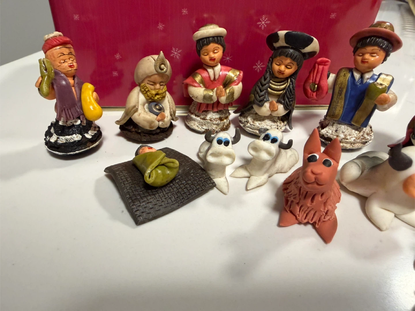 Vintage Nativity Set Figurines - photo 4