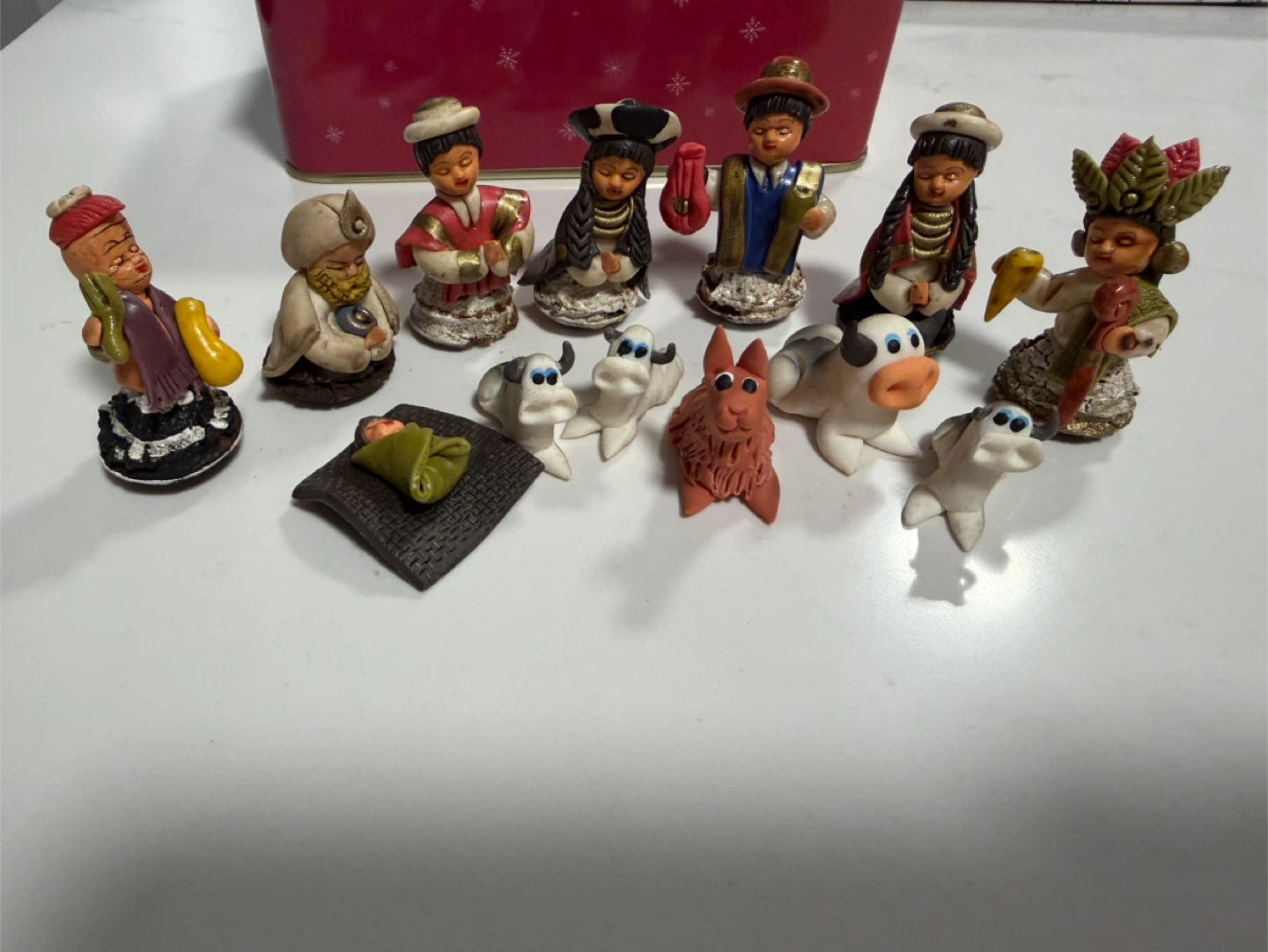 Vintage Nativity Set Figurines - photo 3