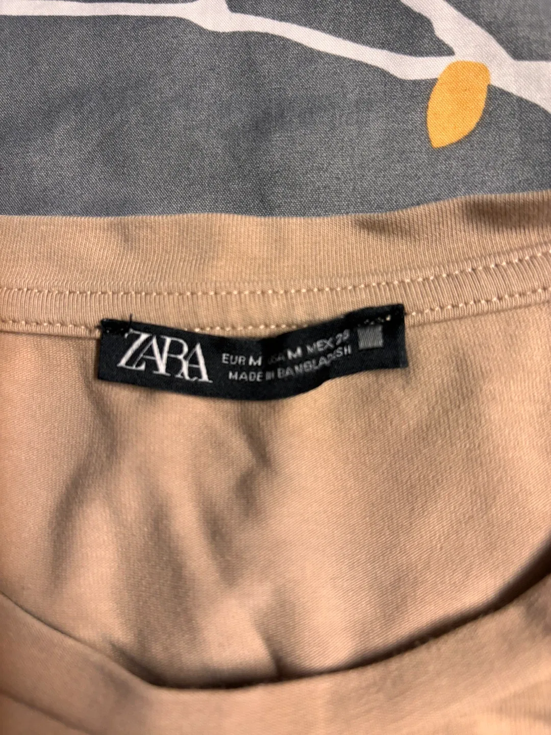 Zara Basic T-Shirt - Size M