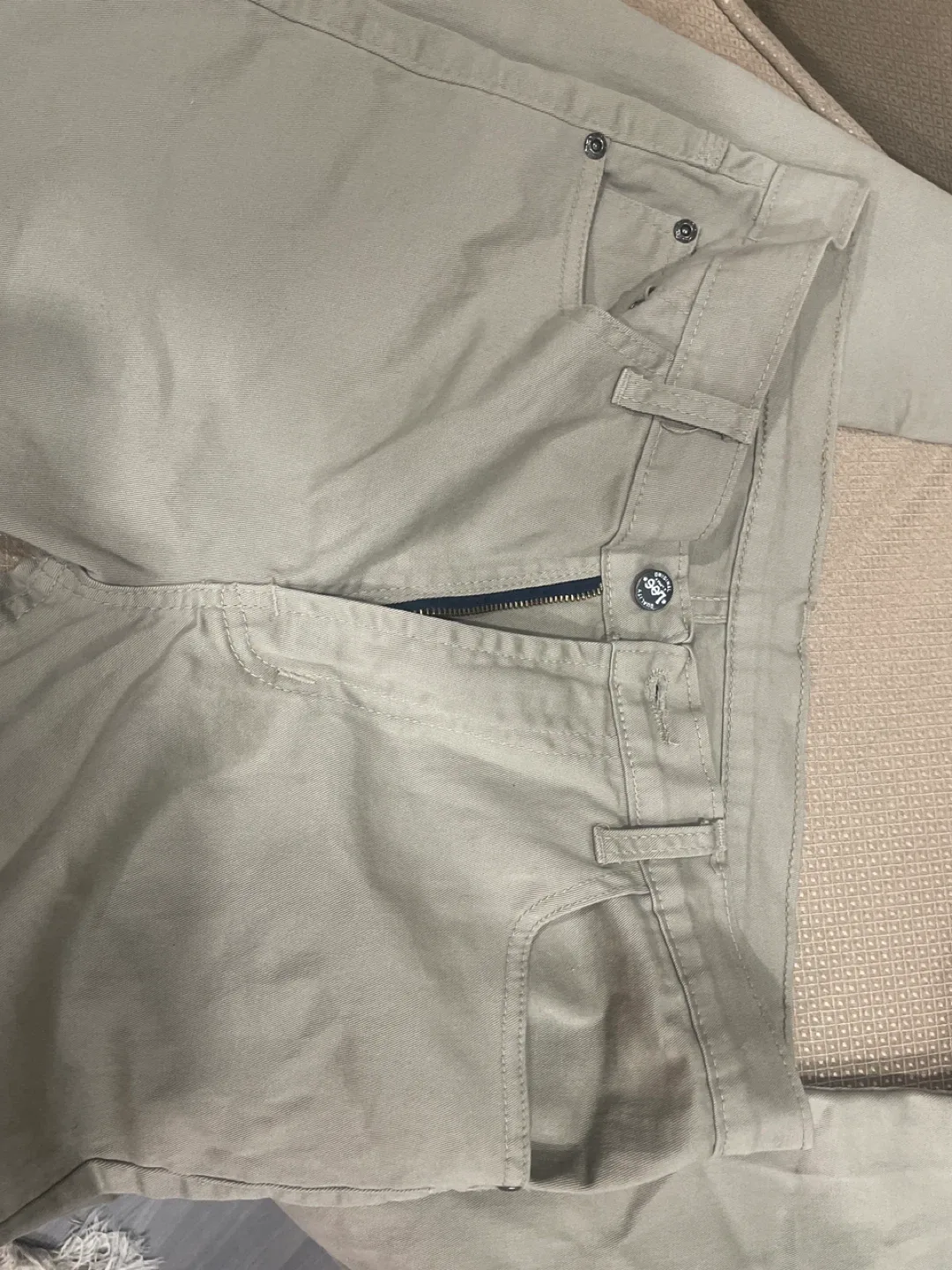 Lee Jeans - Size 32 image indicator(2)