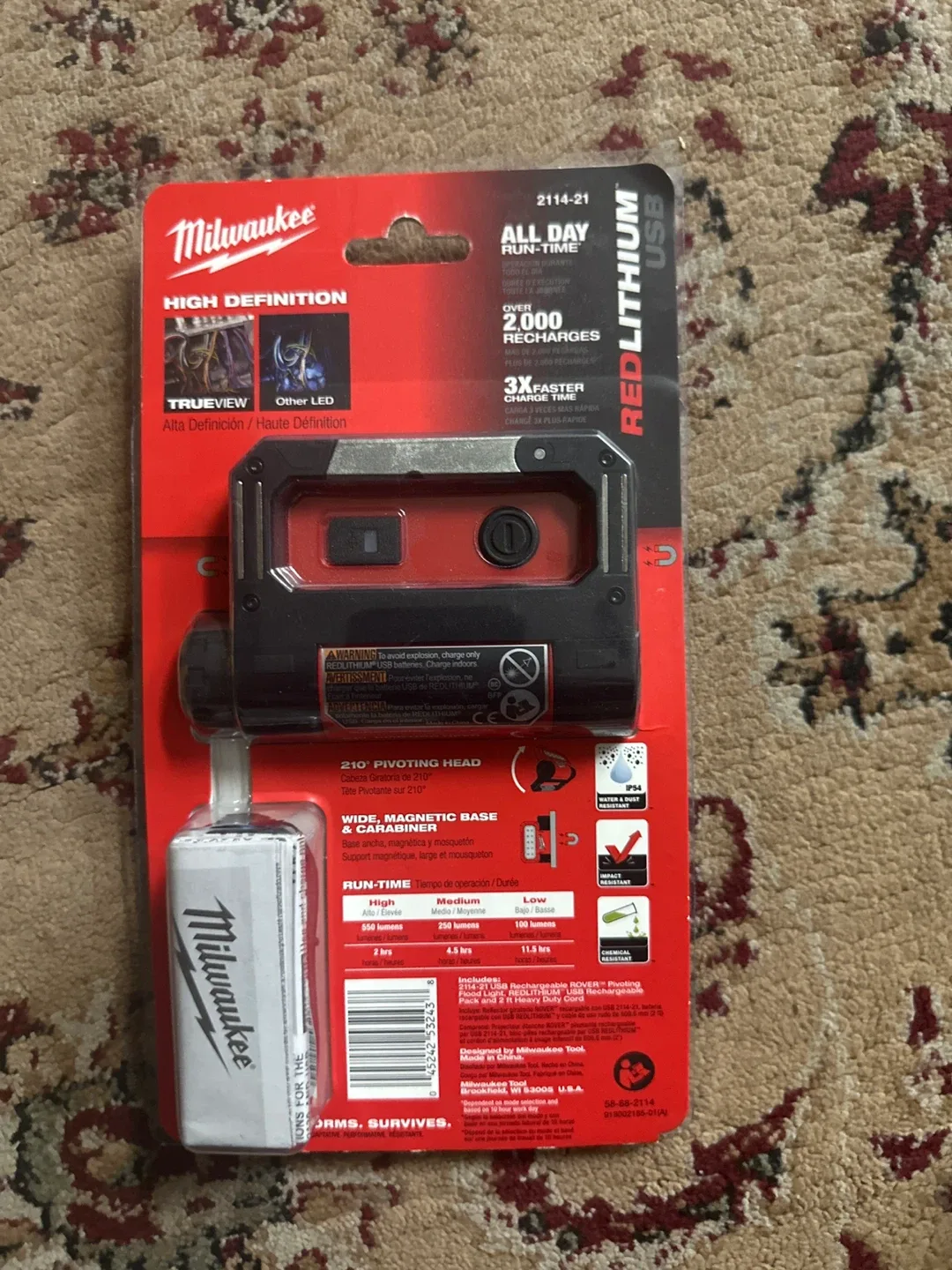 Milwaukee USB Rechargeable Pivoting Flood Light - NEW image indicator(2)