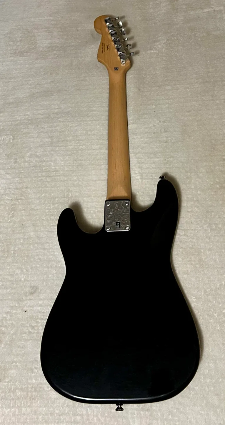 Fender Squier Mini Strat Electric Guitar image indicator(3)