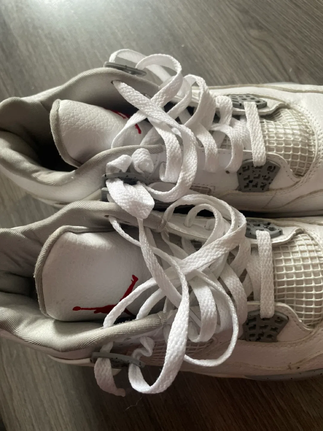 Nike Air Jordan 4 Retro - Size 10.5 image indicator(3)