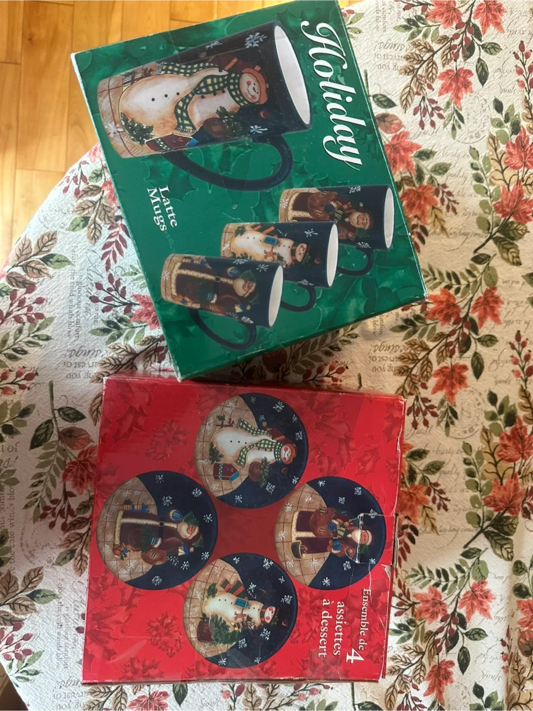 Holiday Latte Mugs & Dessert Plates image indicator(3)