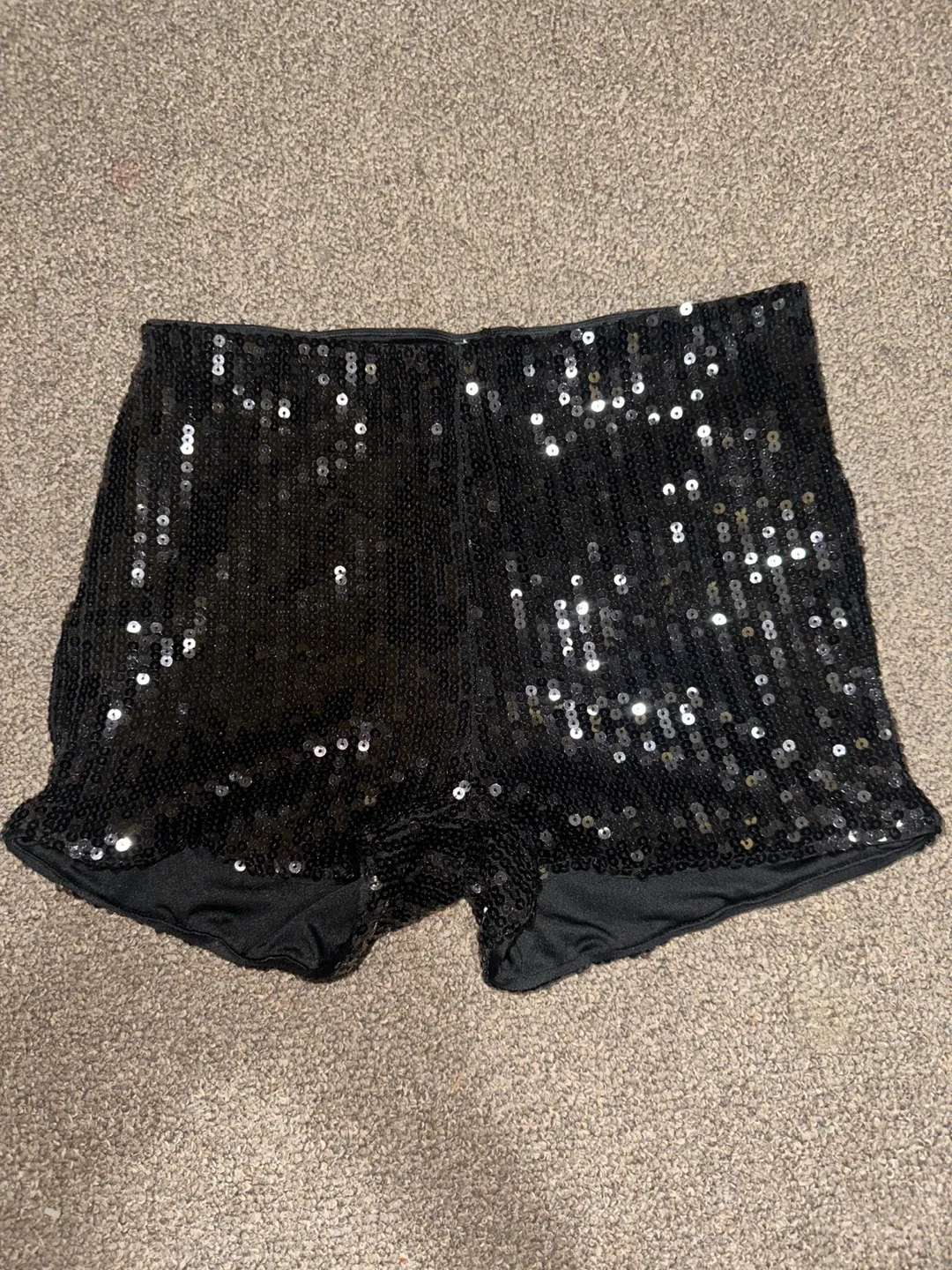 Assorted Women's Skirts and Shorts image indicator(4)