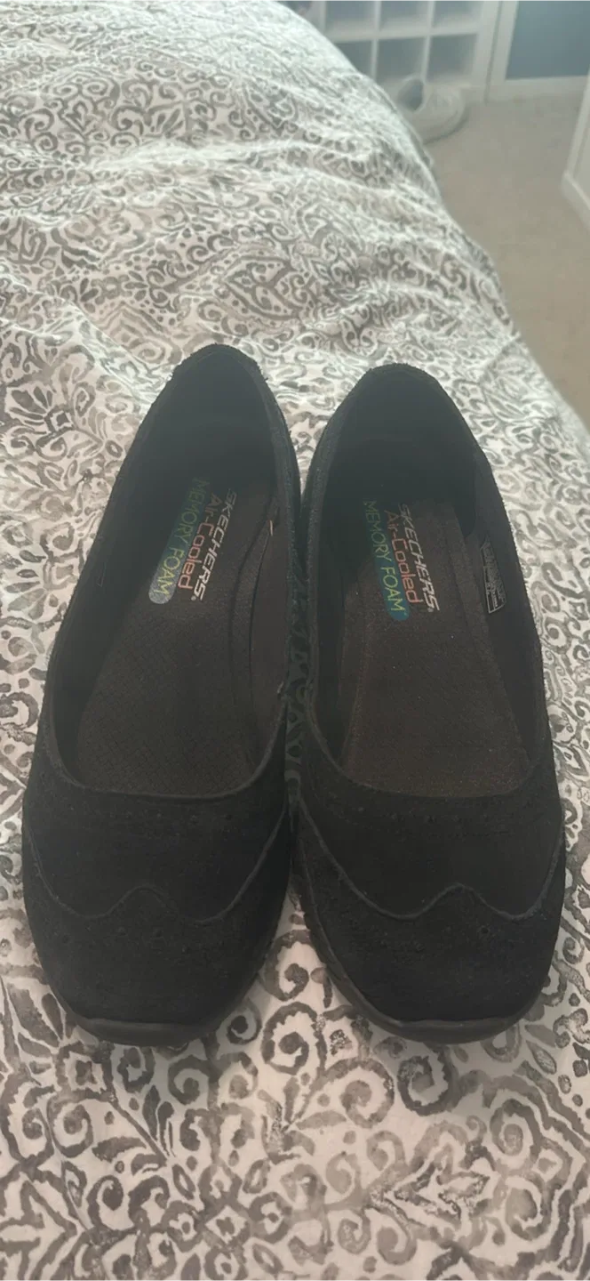 Skechers size 8 thumbnail