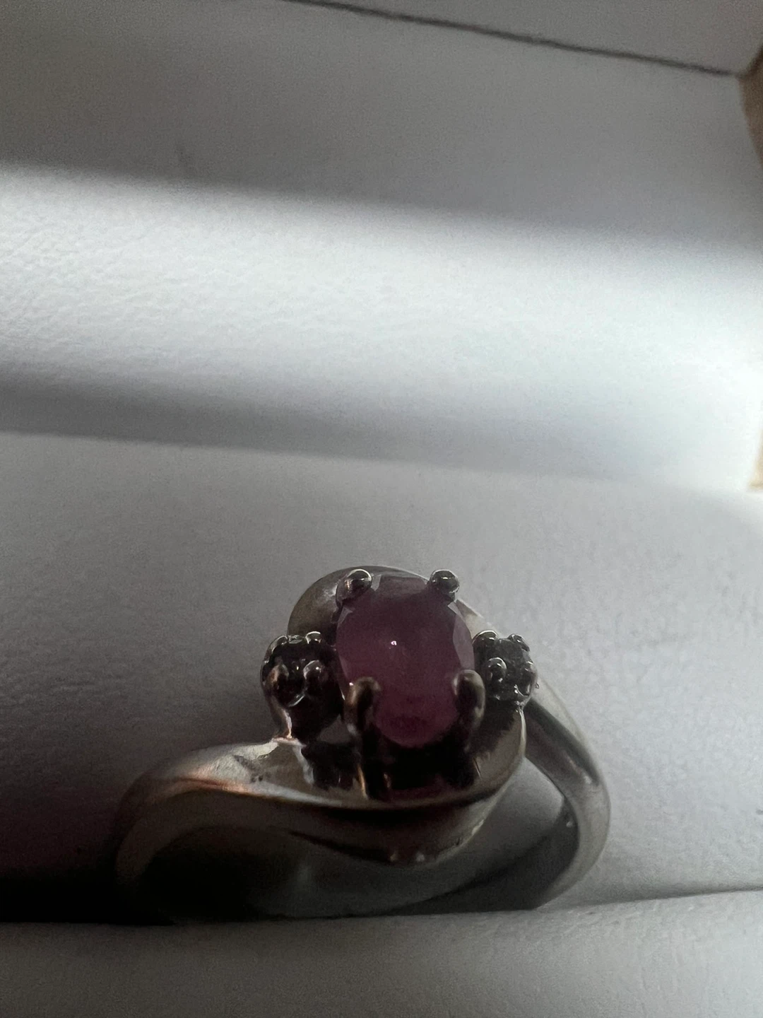 10K Pink sapphire and diamonds Ring - photo 3
