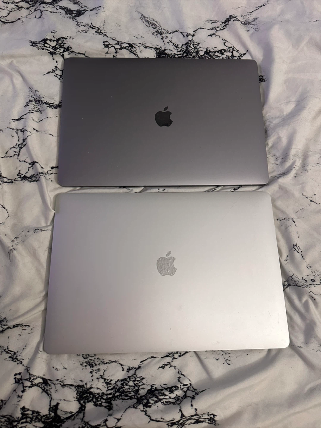 MacBook LOT - photo 5