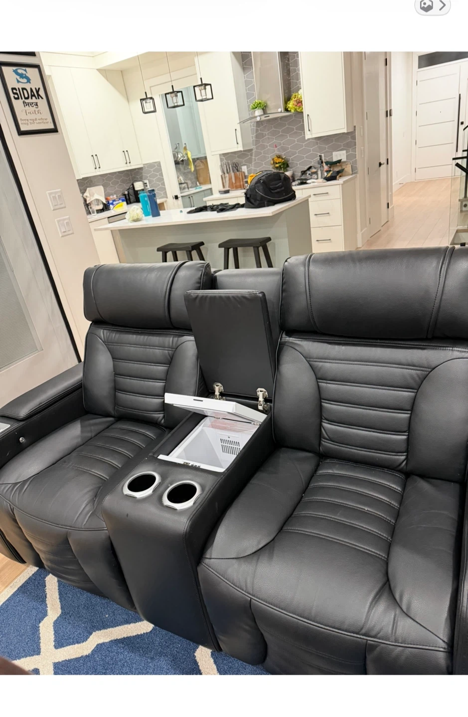 Zen 2 - piece leather love seat - photo 4