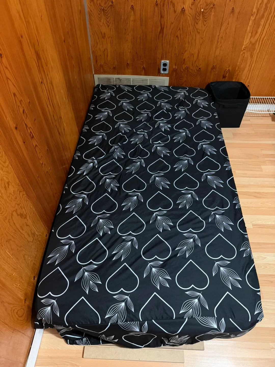 Single Size Mattress image indicator(4)