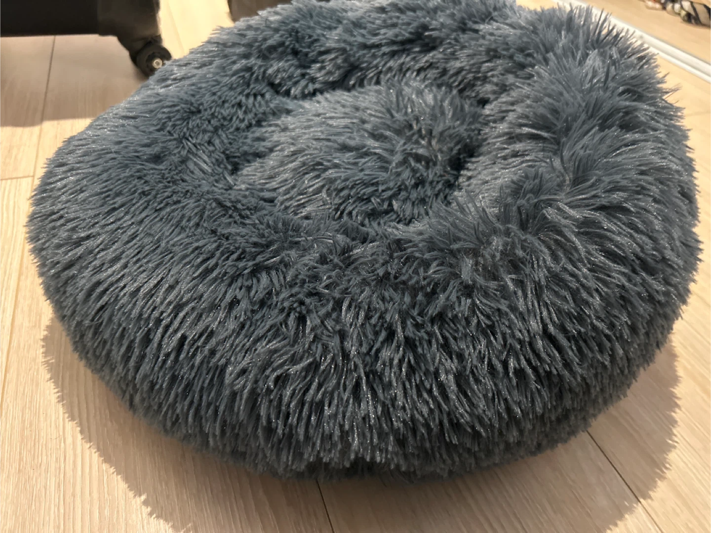 Fluffy Grey Pet Bed - photo 2