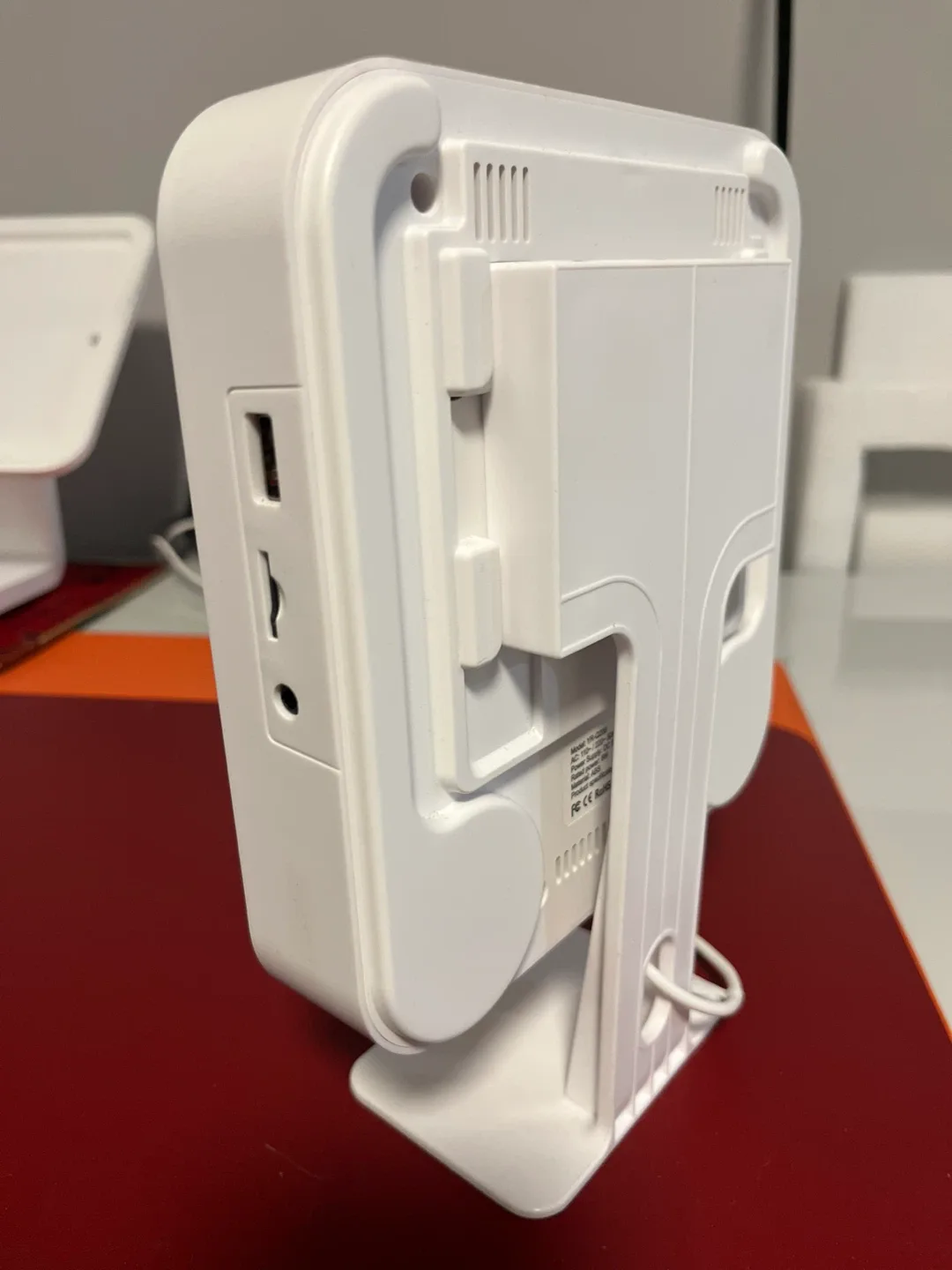 Portable CD Player Bluetooth FM Radio, Wall Mountable image indicator(3)