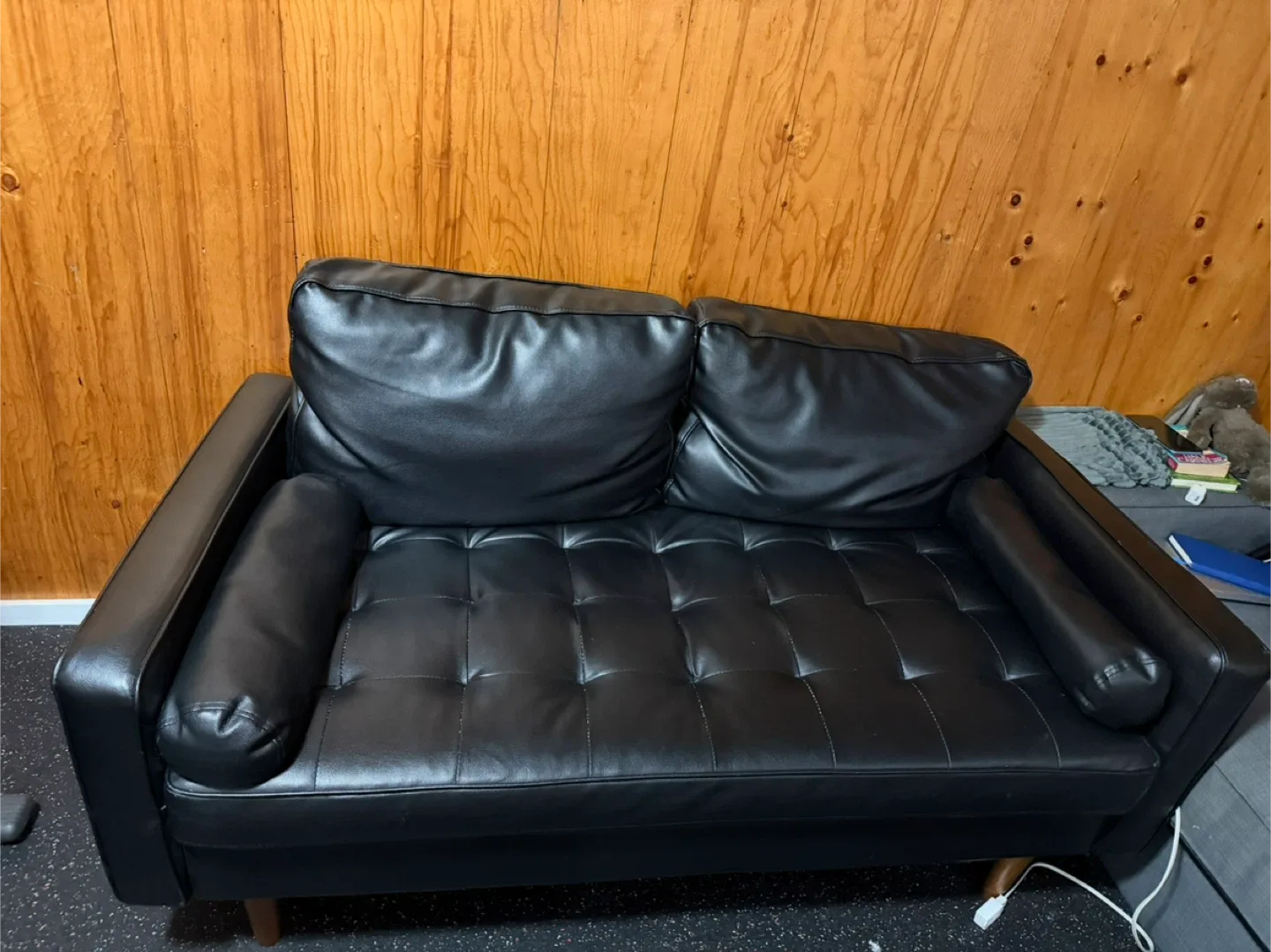 Black Leather Loveseat Sofa image indicator(3)