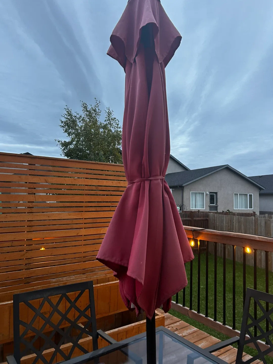 Patio Table Set with Umbrella image indicator(7)