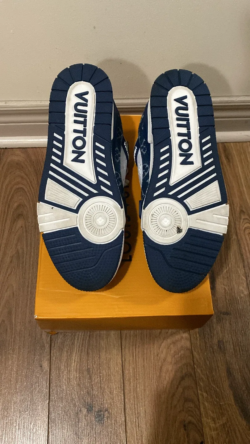 Louis Vuitton Trainer Sneakers image indicator(5)