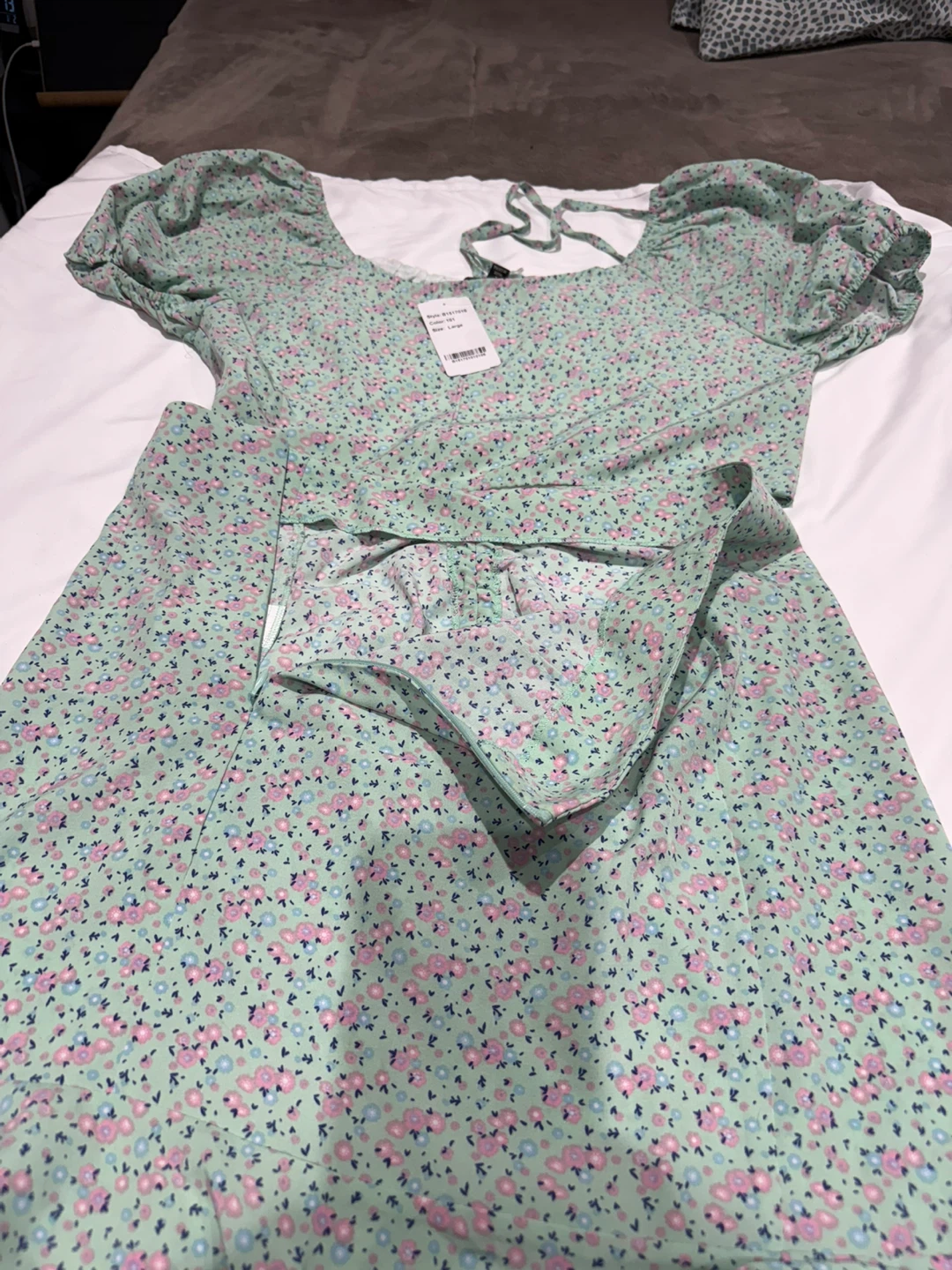 Floral Two-Piece Set - Size Large - photo 4