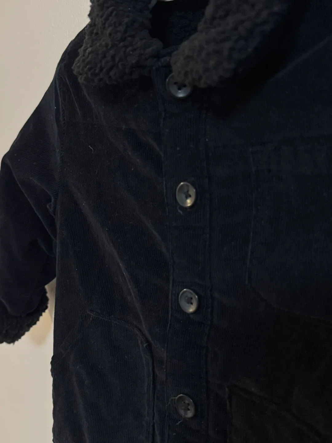 Old Navy Black Corduroy Jacket - Size 4T image indicator(3)