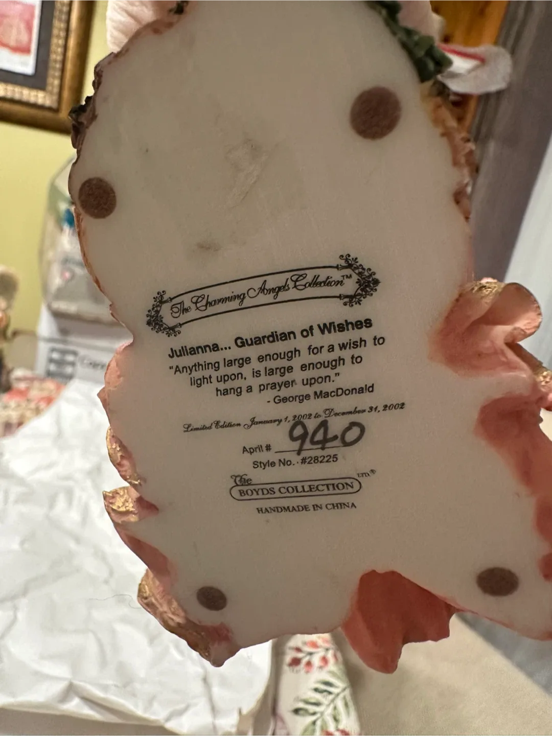 The Boyds Collection Julianna Angel Figurine image indicator(2)