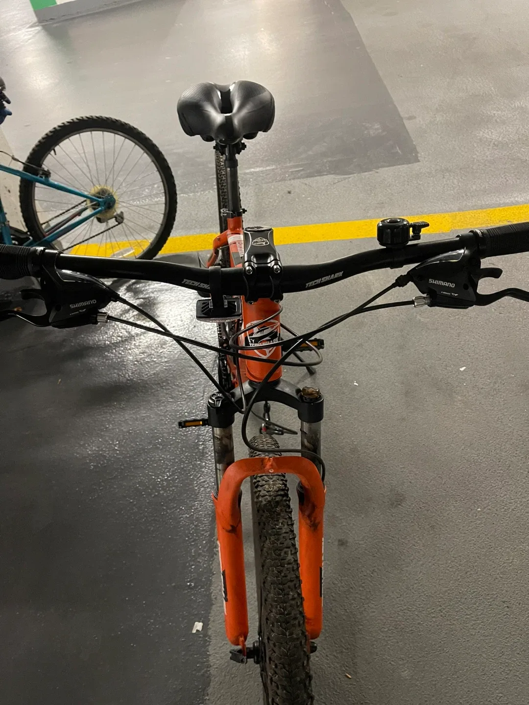 Trailblazer 1.0 21-Speed, 29" Wheel Mountain Bike - Orange image indicator(2)